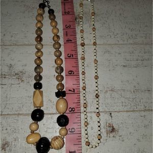 Lot of 2 Beaded Necklaces